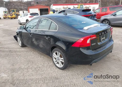 2013 Volvo S60 T5/T5 Platinum/T5 Premier/T5 Premier Plus из США, поврежденный, VIN YV1612FH1D2187396
